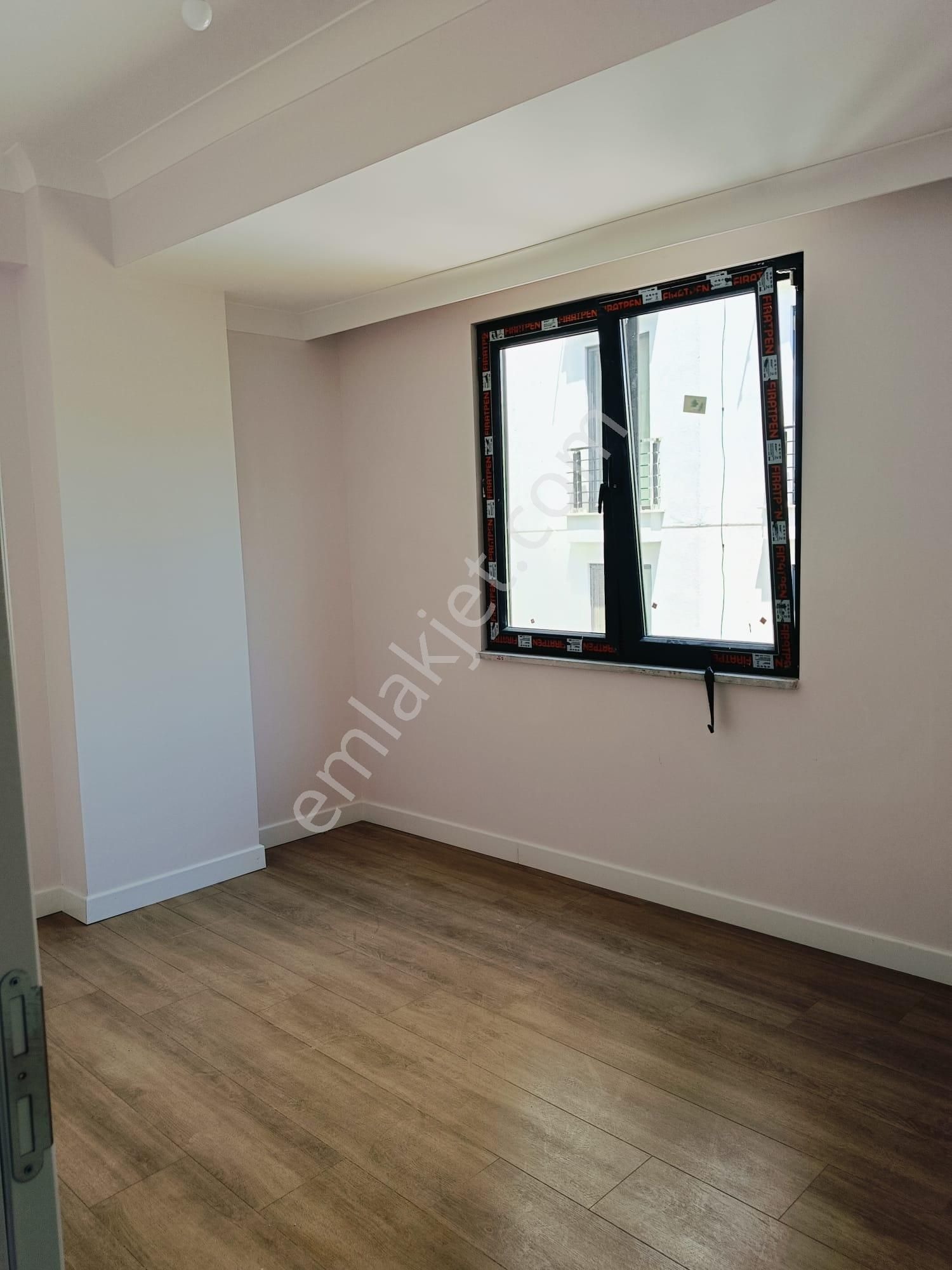 Baki Emlaktan Atalarda 3+1 Geniş Sıfır Daire - İSTANBUL KARTAL fotoğraf 2