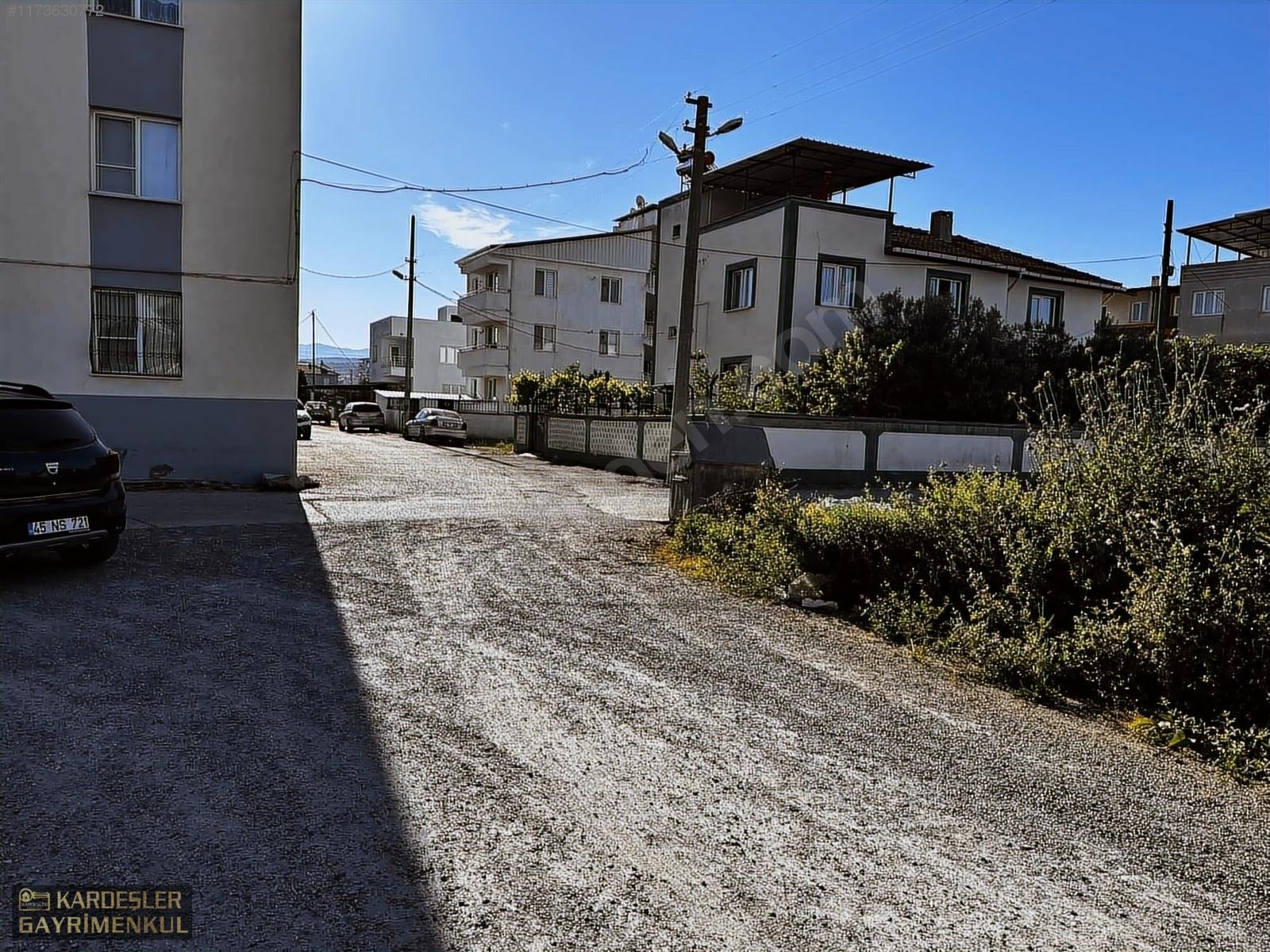 CUMHURİYET MAHALLESİ SATILIK BİTİŞİK NİZAM ARSA - MANİSA AKHİSAR fotoğraf 9