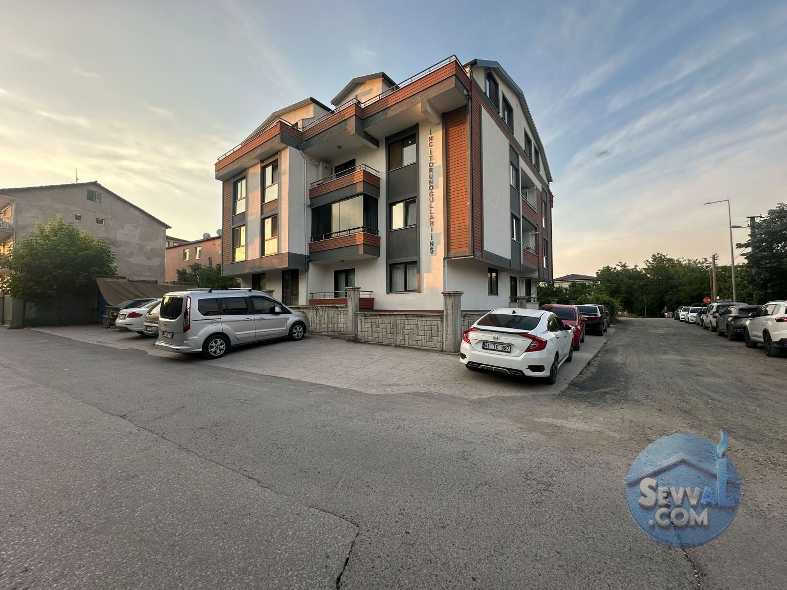 GÖLCÜK ÇİFTLİK MH. YENİ BİNA 3+1 KİRALIK ÇATI DUBLEKS - Kocaeli Gölcük fotoğraf 18