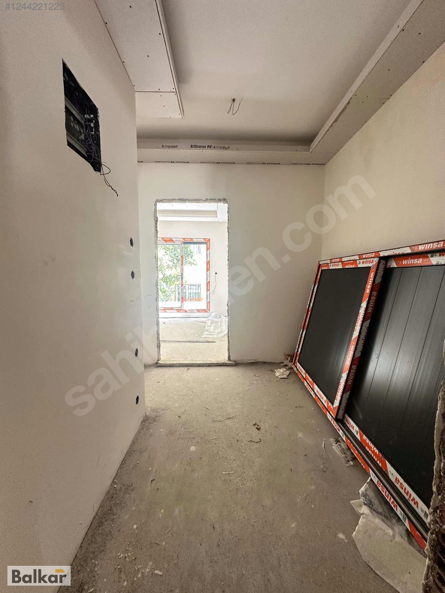 EFELER MAH.SATILIK 1+1 GENİŞ M2 LÜX DAİRELER - İZMİR BUCA fotoğraf 8