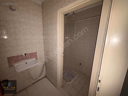 ME-TA GAYRİMENKUL'DEN ŞENTEPE MAH. SİTE İÇİ 3+1 SATILIK DAİRE