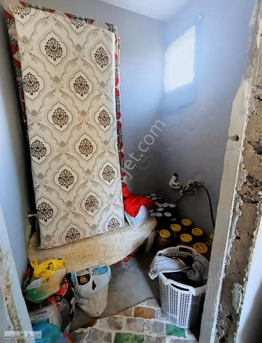 Madenli Emlak'tan Gündoğdu Da 2 Katlı Müstakil Bina - MERSİN AKDENİZ fotoğraf 9
