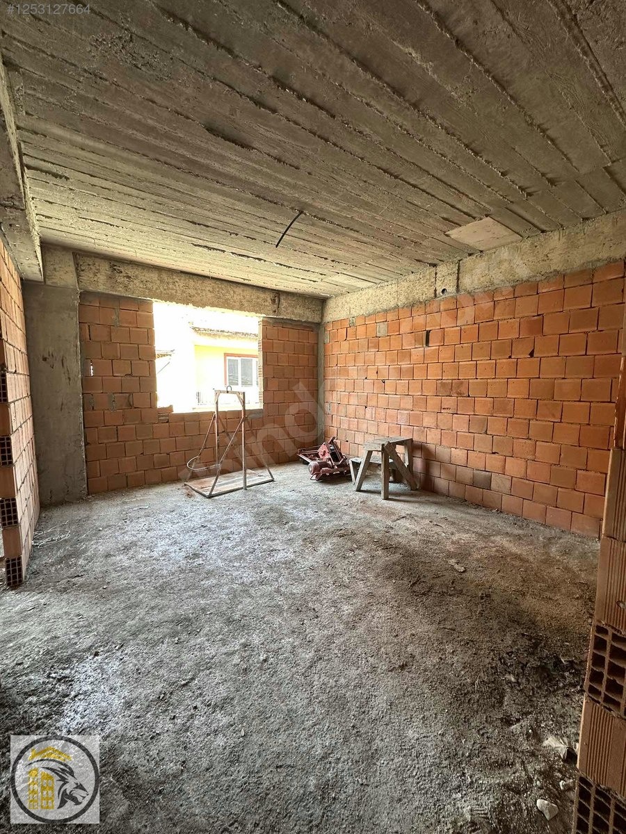ASLAN EMLAK'tan MEYDAN KONUMLU FIRSAT SIFIR 1+1 DAİRELER - KÜTAHYA MERKEZ fotoğraf 3