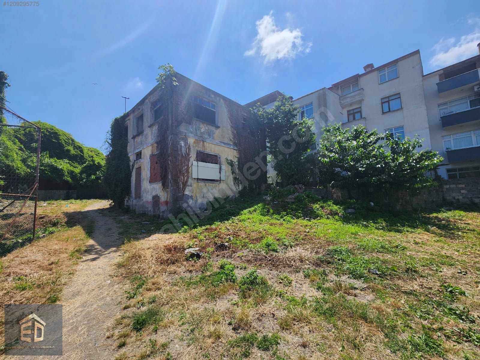 E&D GAYRİMENKUL TRABZON GAZİPAŞA'DA SATILIK 75 M² İMARLI ARSA - TRABZON ORTAHİSAR fotoğraf 4