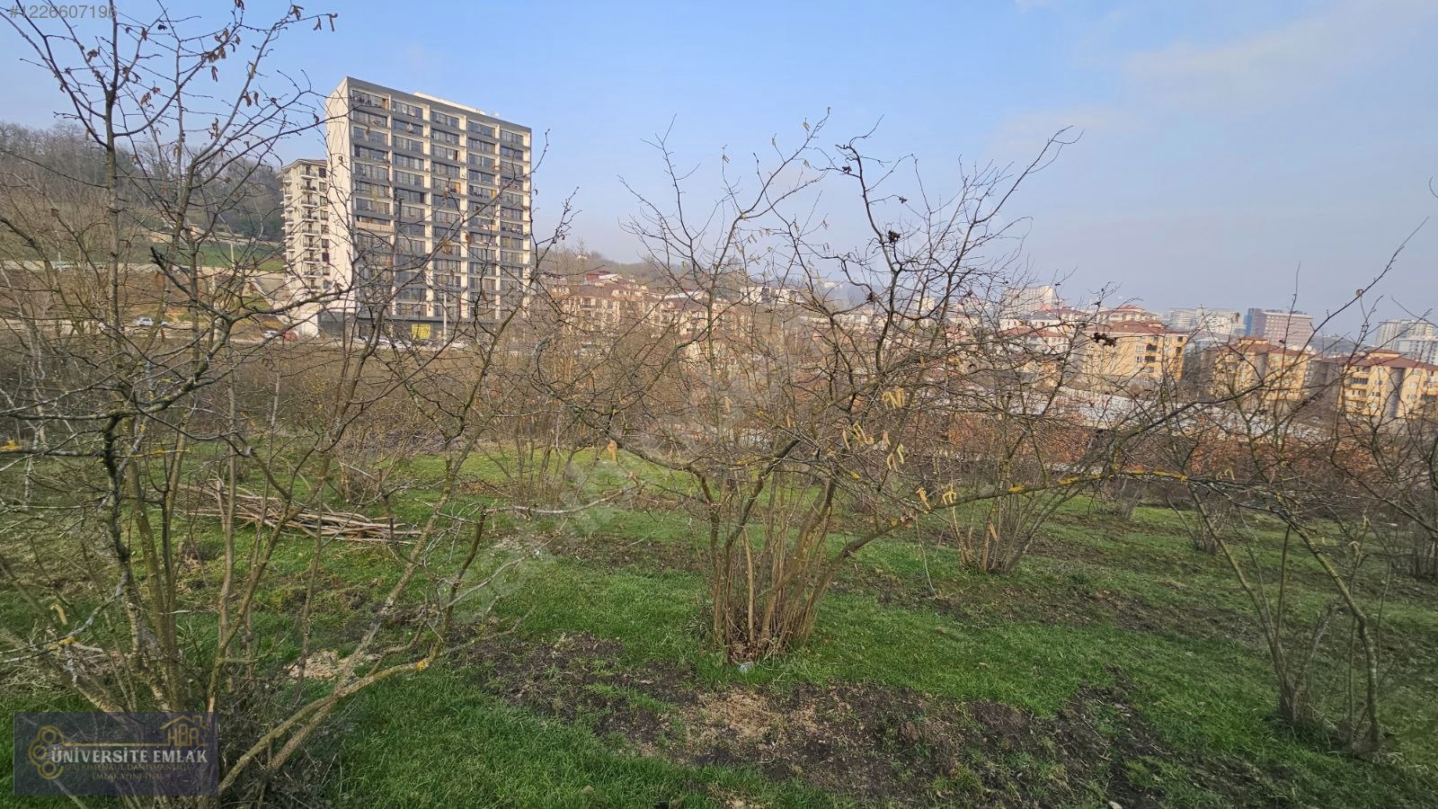 ÜNİVERSİTE EMLAKTAN KONURALP DE SATILIK ARSA 4 KAT İMARLI 2090M2 - DÜZCE MERKEZ fotoğraf 2
