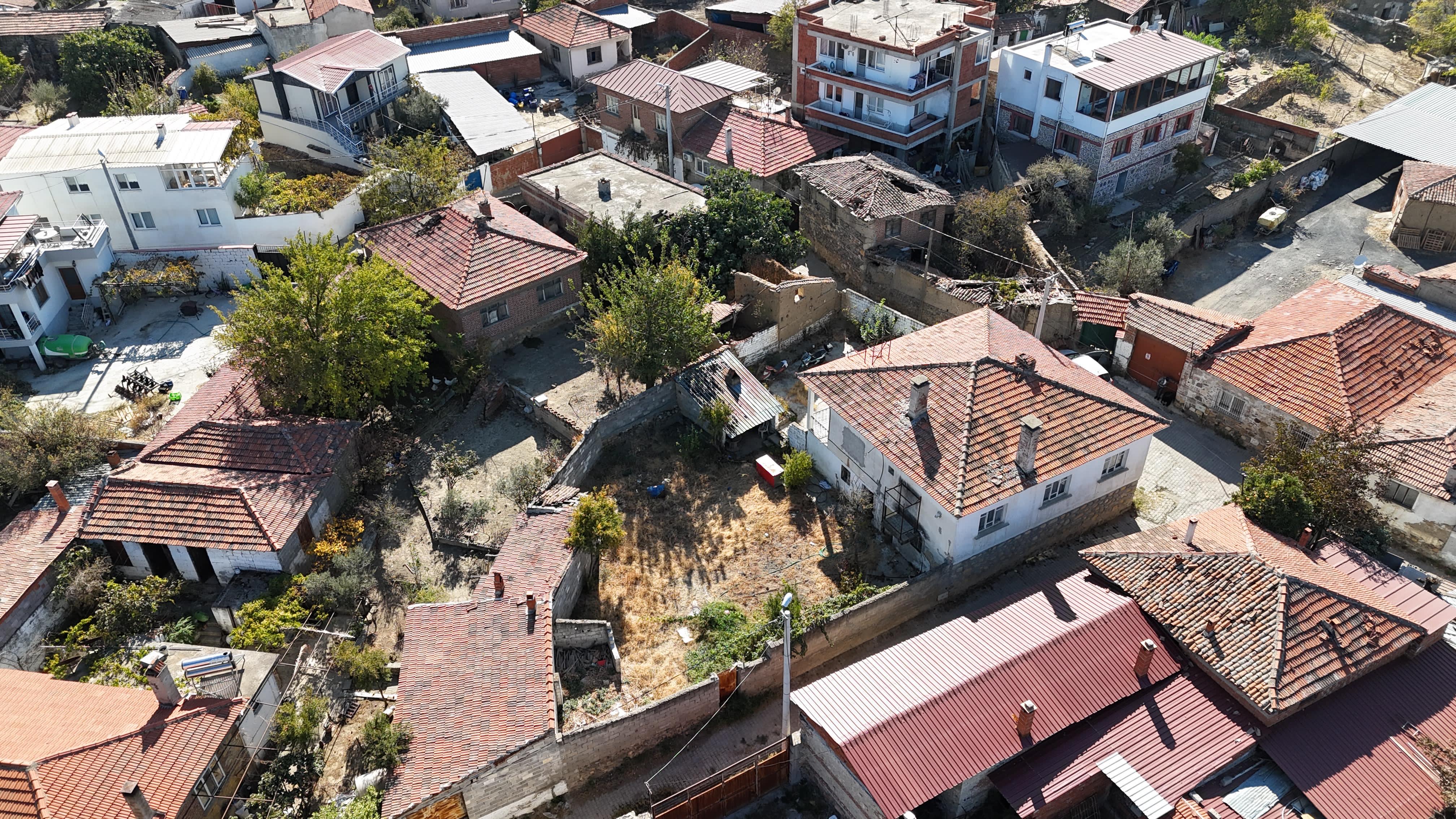 Balıkesir Burhaniye Şarköy MAH. Köşe PARSEL TAŞ EV - BALIKESİR BURHANİYE fotoğraf 3