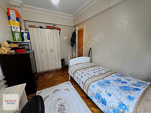 TOZKOPARAN MAHALLESİ MERTER EVLERİNDE SATILIK DAİRE - İSTANBUL GÜNGÖREN fotoğraf 3