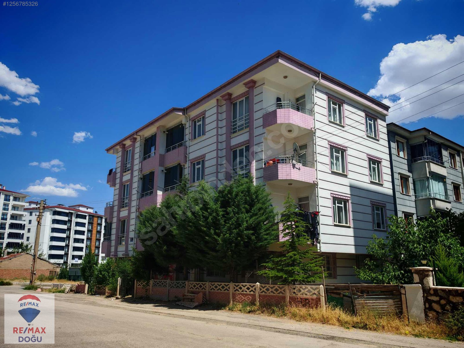 REMAX DOĞU'DAN YENİ MAHALLEDE 1+1 SATILIK DAİRE - ELAZIĞ MERKEZ fotoğraf 4