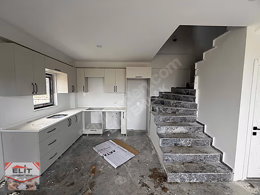KOCAALİ SAHİLDE SATILIK HAVUZLU 3+1 TRİPLEKS VİLLA - SAKARYA KOCAALİ fotoğraf 19