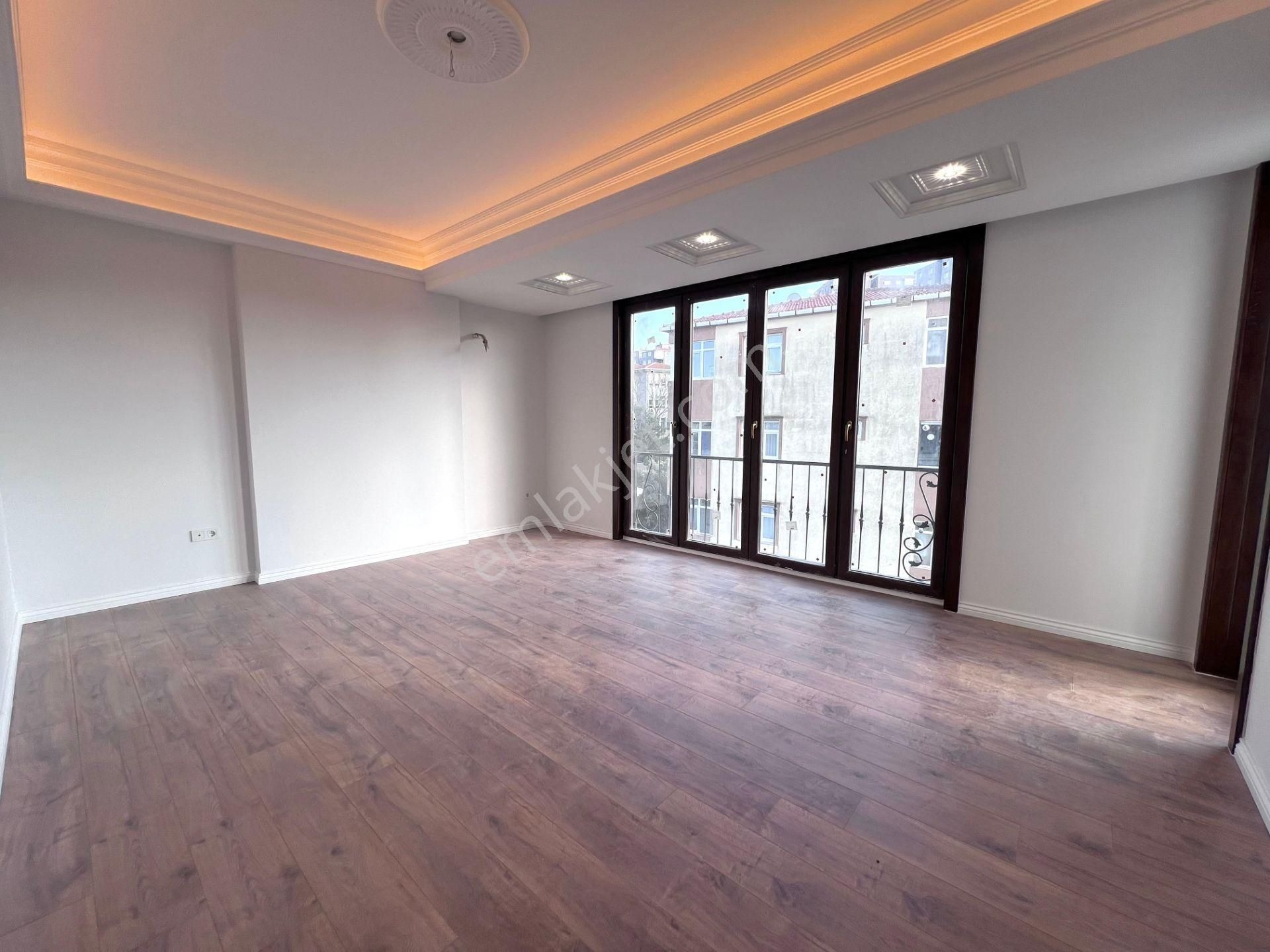 Baki Emlaktan Kartal Soganlık 3+1 Luxs Daire - İSTANBUL KARTAL fotoğraf 2