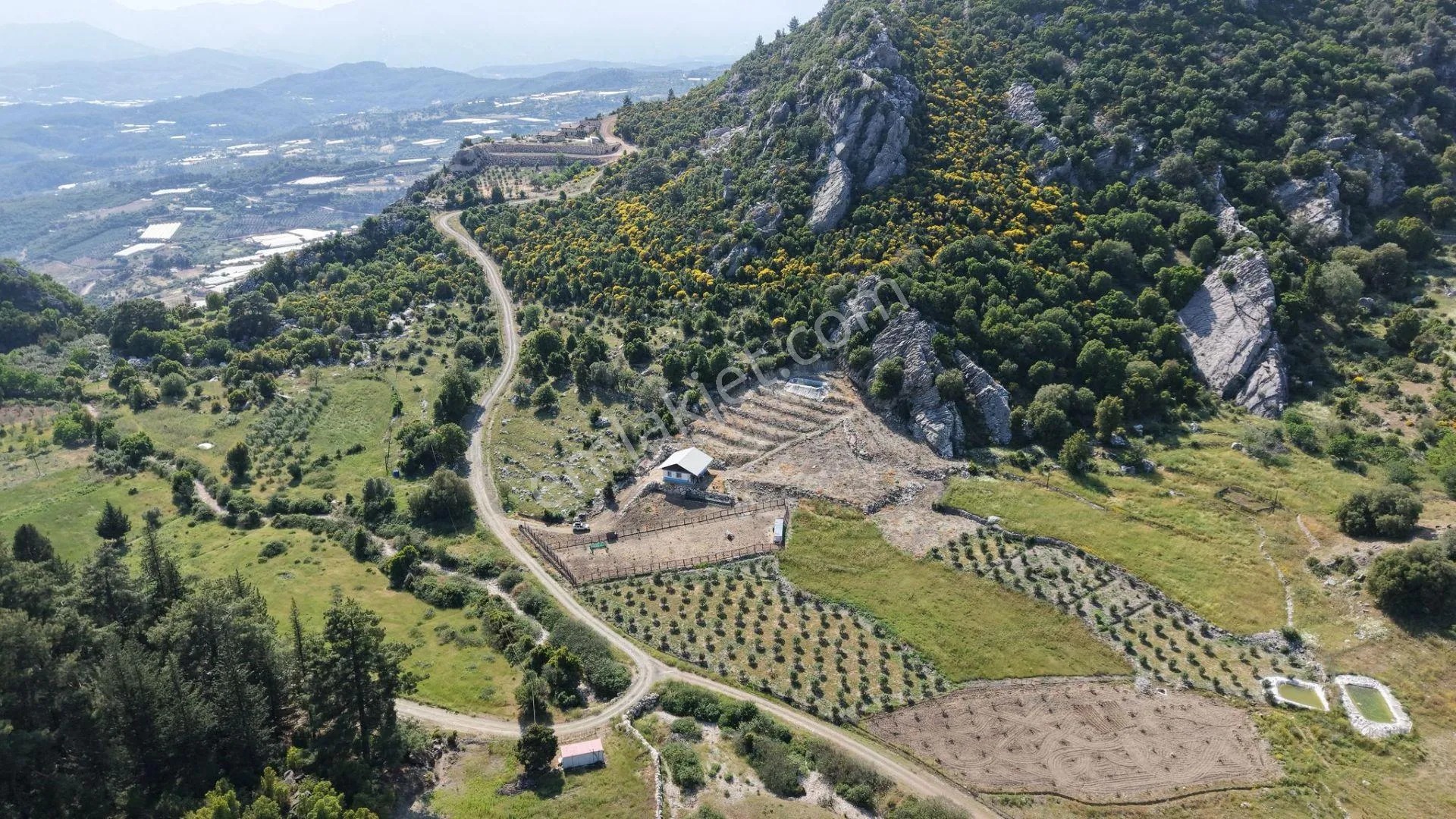 Kumluca İncircik Mahallesinde Satılık Çiftlik-tarla-bahçe - ANTALYA KUMLUCA fotoğraf 7