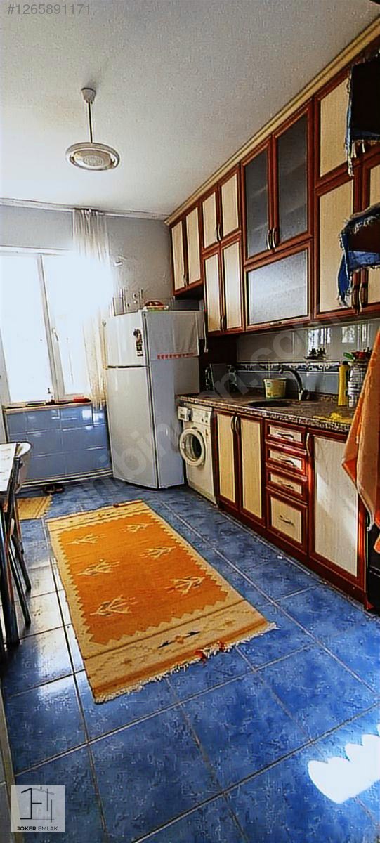 JOKER'DEN İSTER OTURMALIK İSTER YATIRIMLIK 250m2 MÜSTAKİL EV - UŞAK MERKEZ fotoğraf 2
