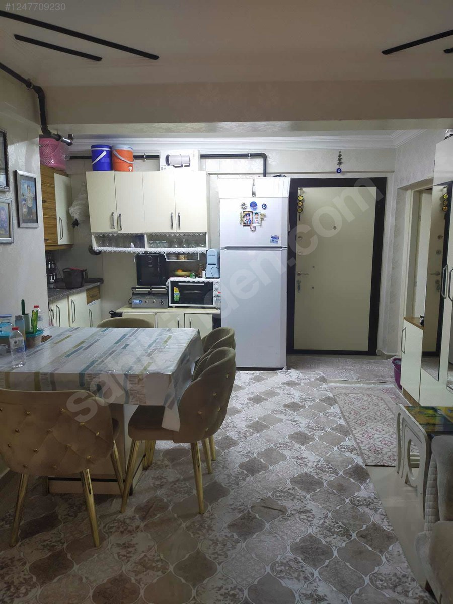 PUSULA EMLAKTAN ÜNİVERSİTE CİVARINDA EŞYASIZ 3+1 STÜDYO TERASLI - KİLİS MERKEZ fotoğraf 5