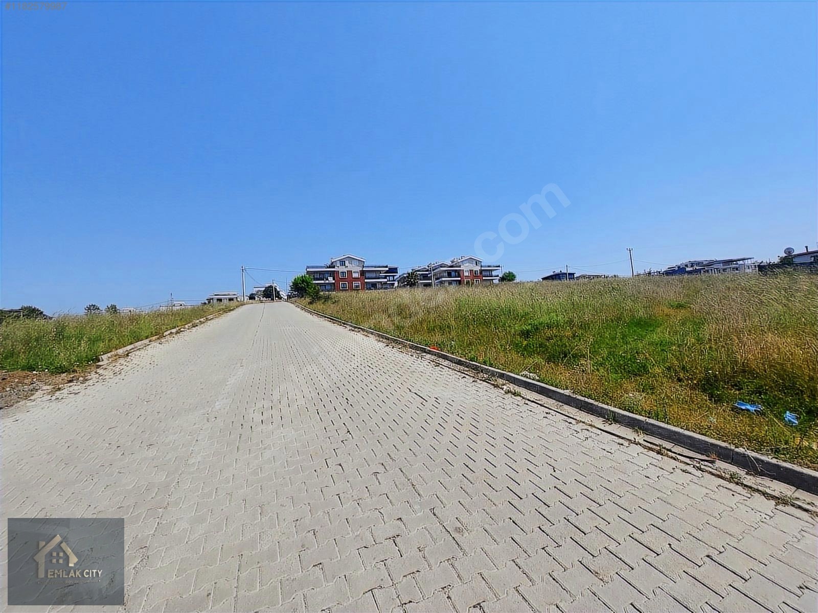 FULL DENİZ MANZARALI ( 6 ADET 2+1 VEYA 9 ADET 1+1'E UYGUN ) ARSA - YALOVA MERKEZ fotoğraf 8