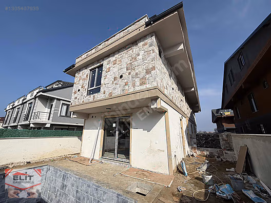 KOCAALİDE SATILIK MÜSTAKİL HAVUZLU 4+1 OTOPARKLI VİLLA - SAKARYA KOCAALİ fotoğraf 16