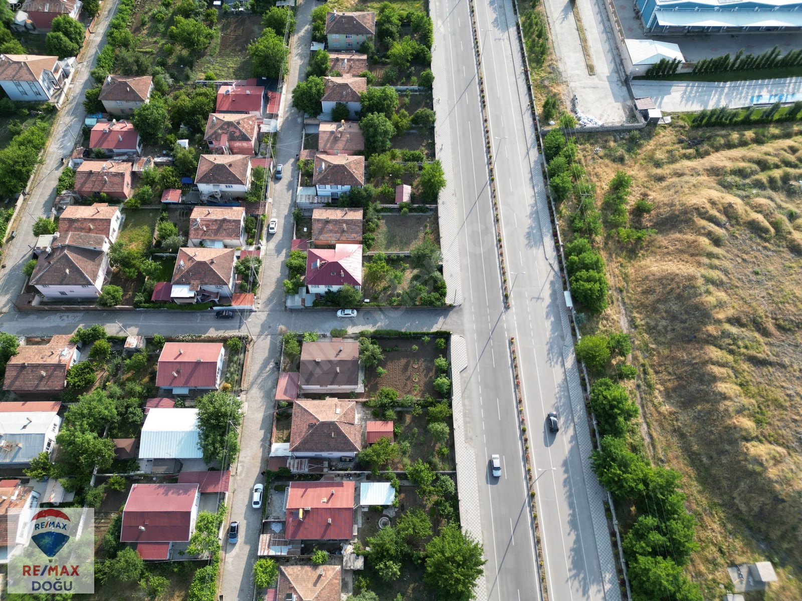 [REMAX DOĞU] HER MEVSİME UYGUN !! FULL YAPILI MÜLK VE BAHÇESİ - ELAZIĞ MERKEZ fotoğraf 7