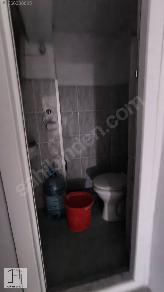JOKER'DEN ŞEKEREVLERİ MEVKİNDE 3 KATLI 186m2 3+1 MÜSTAKİL EV - UŞAK MERKEZ fotoğraf 8