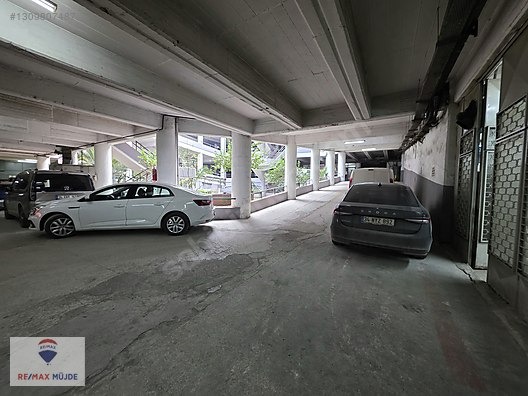 APEK ÜRETMEN IŞ MERKEZINDE SATILIK 90 M2 DÜKKAN - İSTANBUL EYÜPSULTAN fotoğraf 6