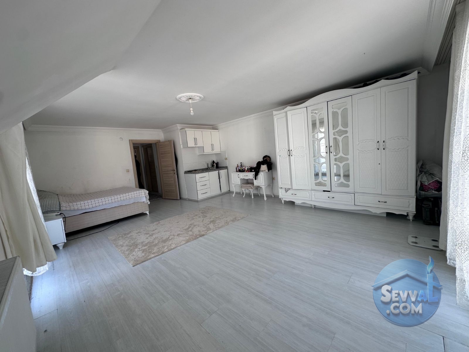 KÖRFEZ GÜNEY MH. MERKEZİ YERDE SATILIK 3+1 DUBLEKS GENİŞ DAİRE - Kocaeli Körfez fotoğraf 9