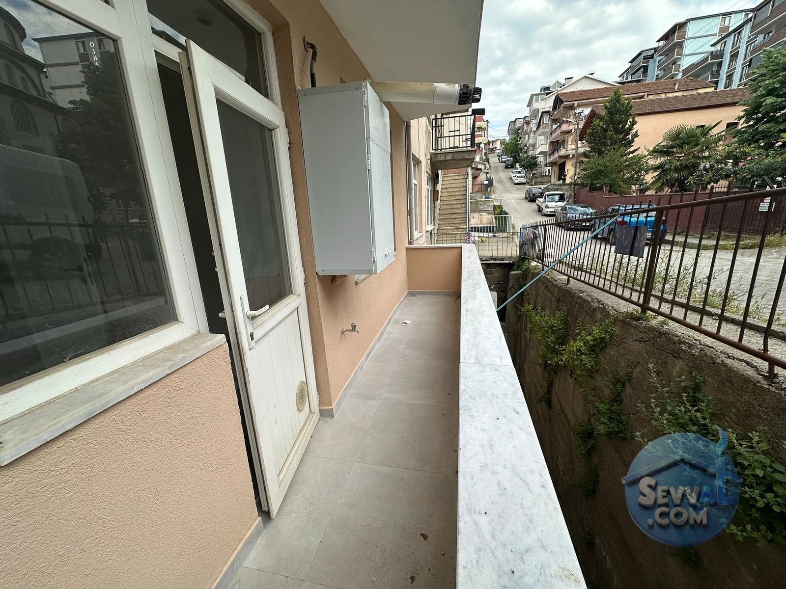 CAN EMLAK - DONANMA MAH '' İÇİ SIFIR YAPILMIŞ '' 3+1 145 M2 - Kocaeli Gölcük fotoğraf 15
