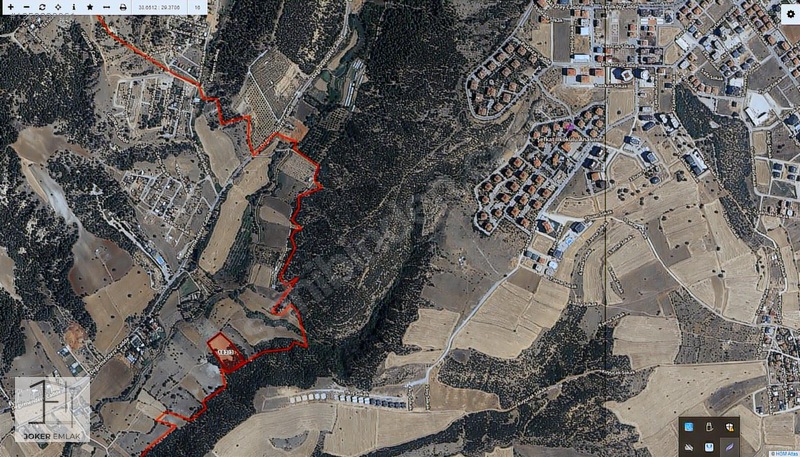 Y.KARAAGAÇ MH.İLK İMAR BÖLGESİ İÇERİSİNDE 9.140 m2 SATILIK TARLA - UŞAK MERKEZ fotoğraf 3
