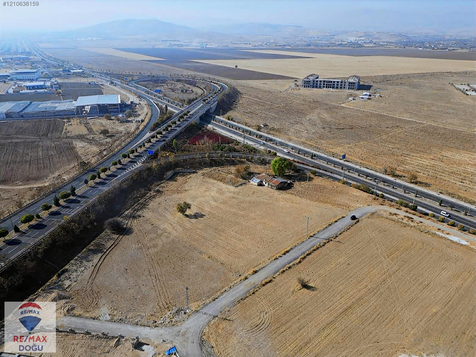 REMAX DOĞU MALATYA CADDESİ BAĞLANTI KAVŞAĞI 7062 M2 TİCARİ ARSA - ELAZIĞ MERKEZ fotoğraf 11