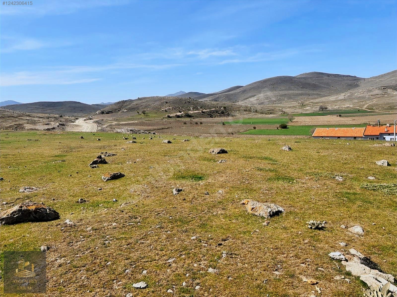 Afyonkarahisar İlçe Dibi 9 dönüm(9000 m2) İmarlı Arsa - AFYONKARAHİSAR ŞUHUT fotoğraf 5