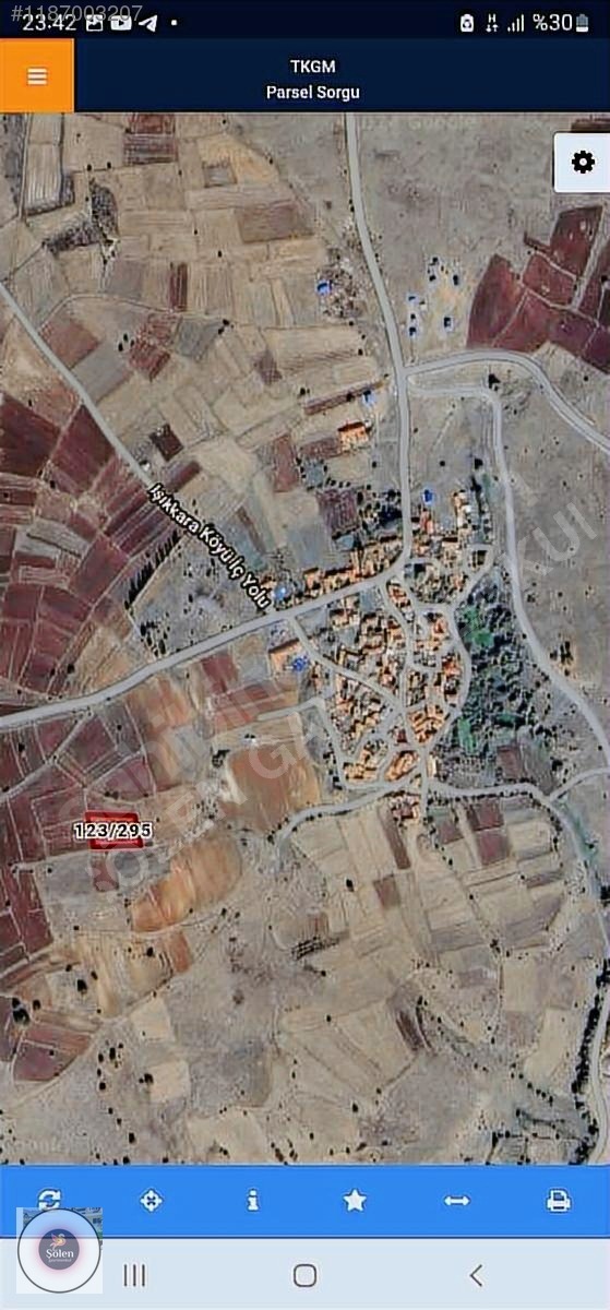 KÜTAHYA MERKEZ IŞIKKARA' DA KÖYE 250 MT. MESAFEDE 2.258 M2 TARLA - KÜTAHYA MERKEZ fotoğraf 3