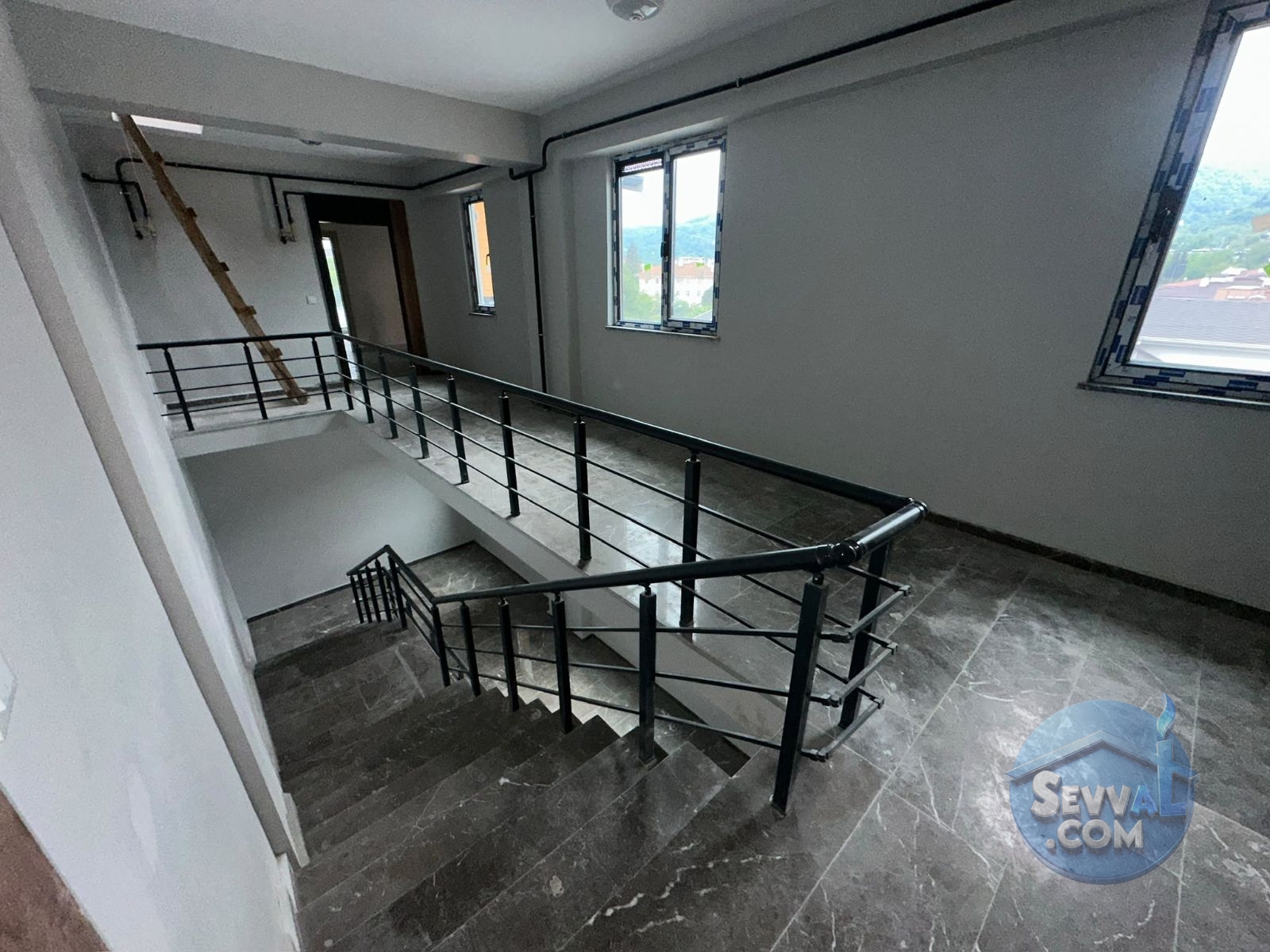 TOPÇULAR MH. SIFIR - EBEVENY BANYOLU - 3+1 ÇATI DUBLEKS - Kocaeli Gölcük fotoğraf 13