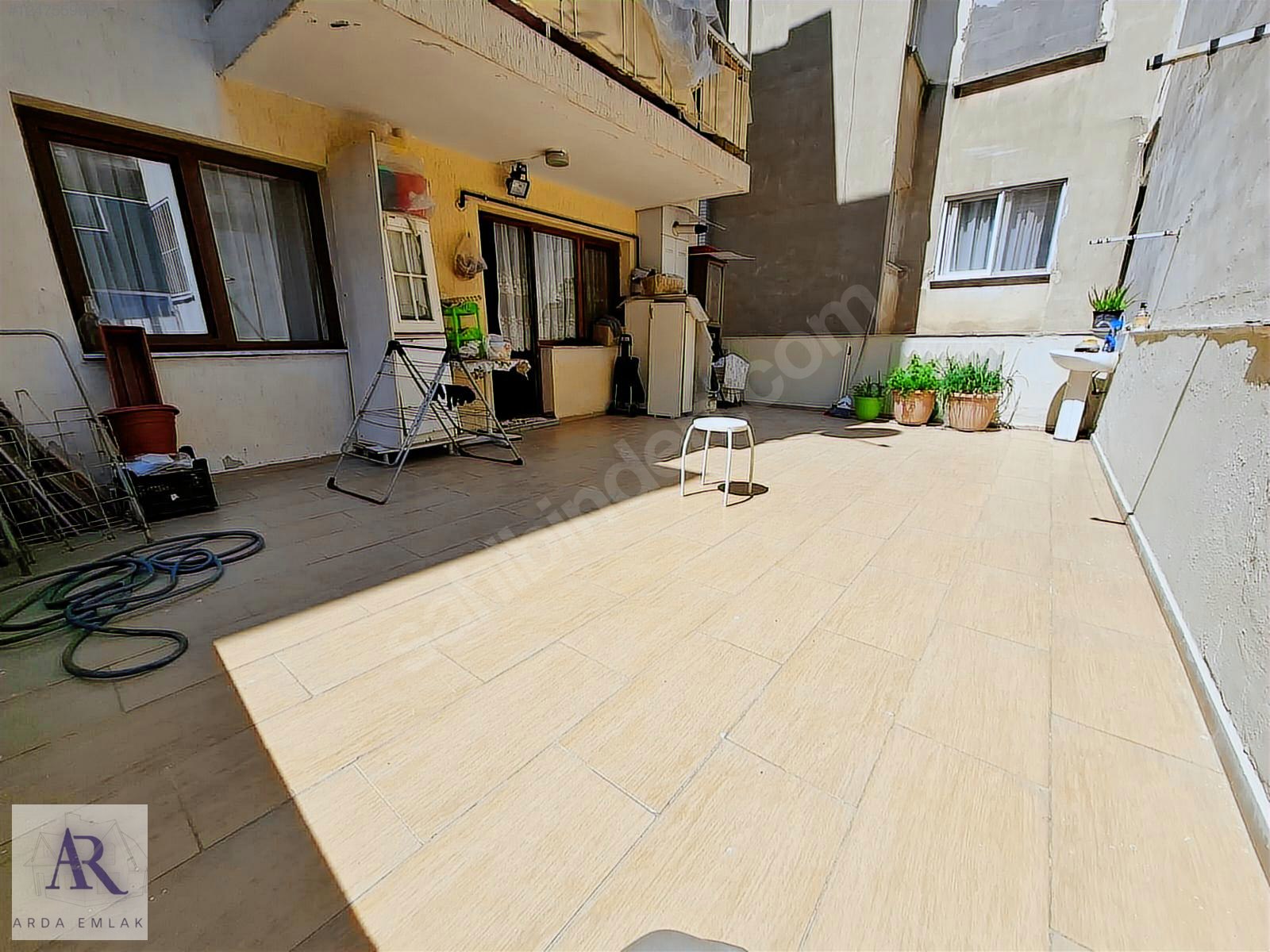 KARŞIYAKA ÇARŞI İÇİNDE ÖZEL TERASLI ÇİFT CEPHE ARA KAT 3+1 150M2 - İZMİR KARŞIYAKA fotoğraf 3