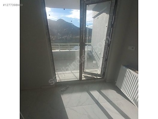TİREBOLUDA SATILIK YENİ BİTMİŞ 3+1 DAİRE - GİRESUN TİREBOLU fotoğraf 8