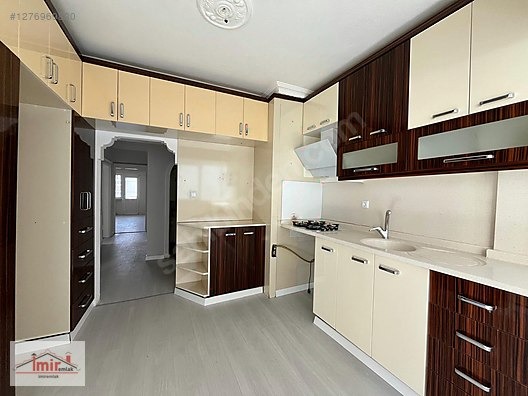 İMİR EMLAK OFİSİNDEN HİCRET CAMİ YAKINI 3+1 ARA KAT YAPILI DAİRE - ANKARA PURSAKLAR fotoğraf 2