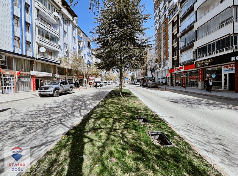 REMAX DOĞUDAN YUNUS EMRE BULVARI ANA CADDE ÜSTÜ SATILIK İŞYERİ - ELAZIĞ MERKEZ fotoğraf 5