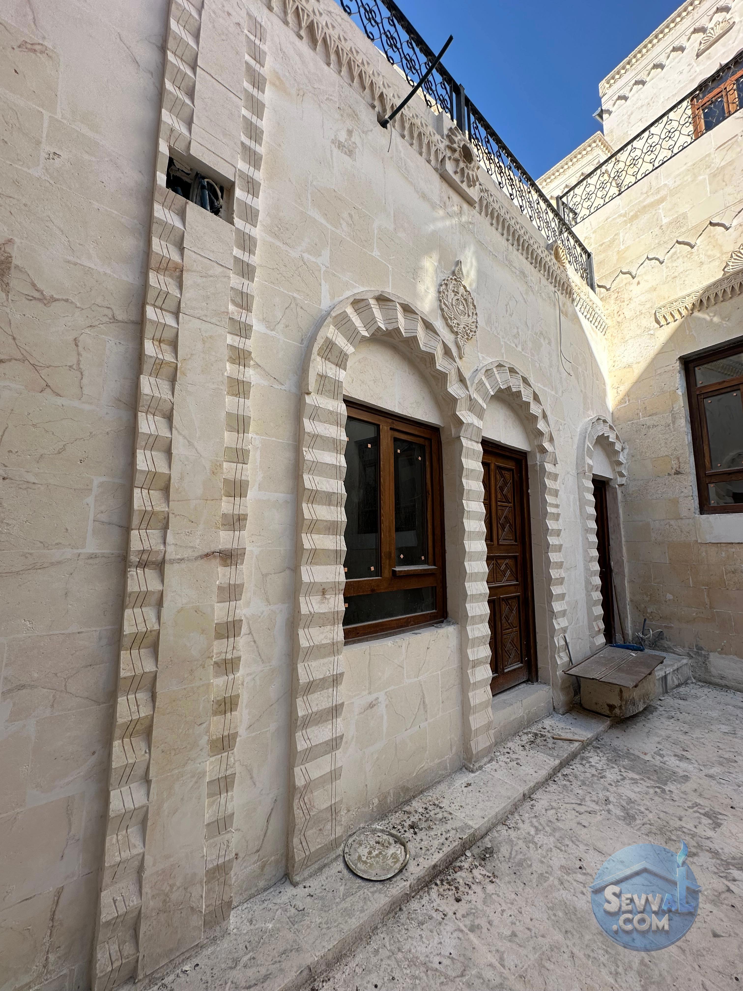EYYÜBİYE KURTULUŞ'TA SATILIK TARİHİ KONUK EVİ - ŞANLIURFA EYYÜBİYE fotoğraf 4