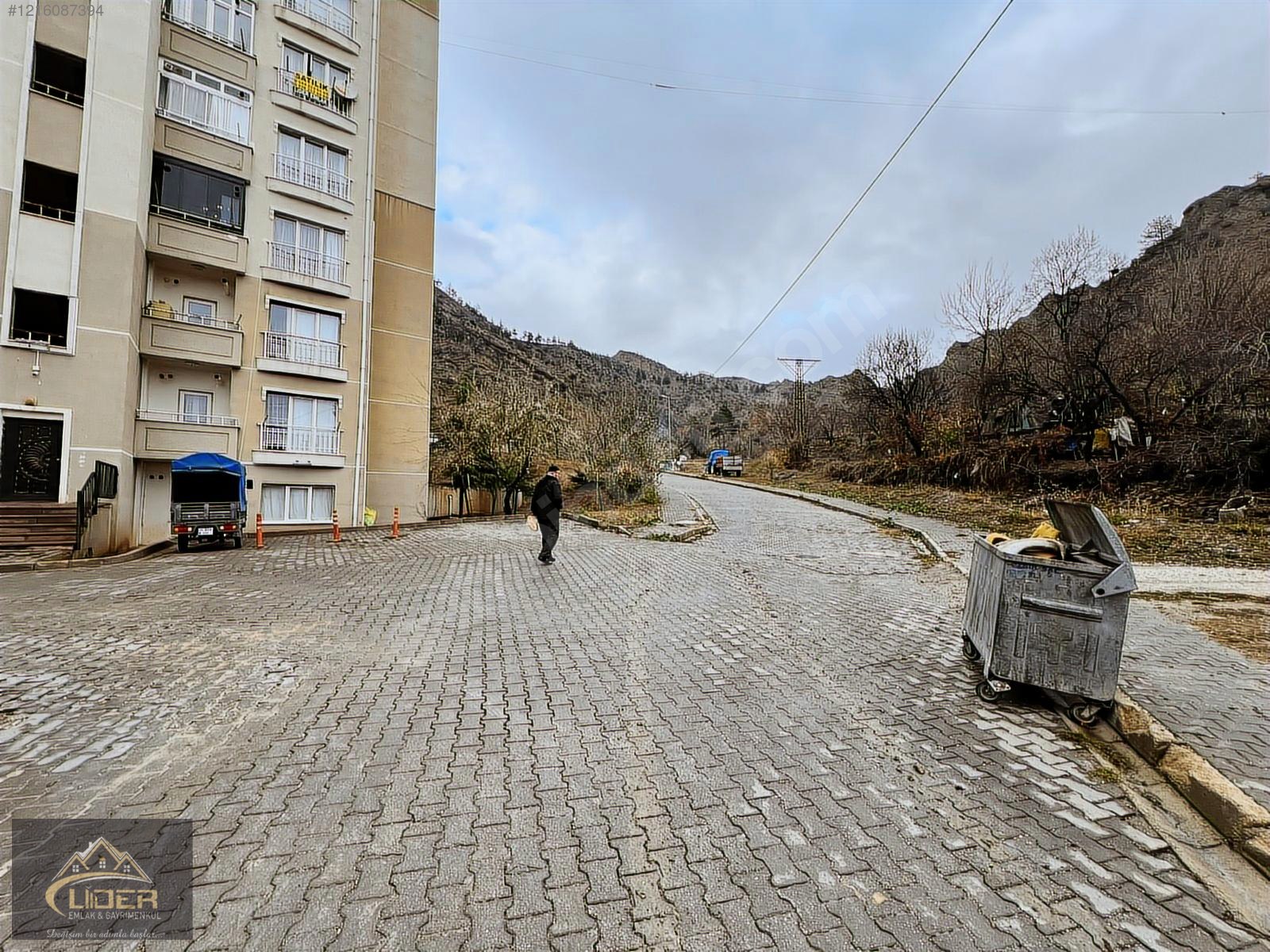 LİDER EMLAK KALE ALTI TOKİ 2+1 İÇİ FUL YAPILI ÇANKIRI MANZARALI - ÇANKIRI MERKEZ fotoğraf 9