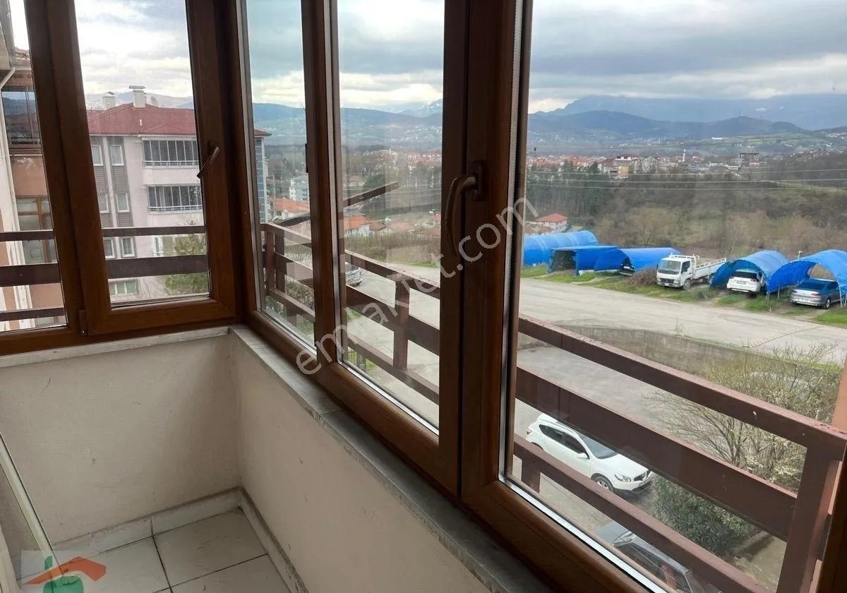 Esentepe Hastane Karşısı 3+1 Kiralık Daire - BARTIN MERKEZ fotoğraf 16