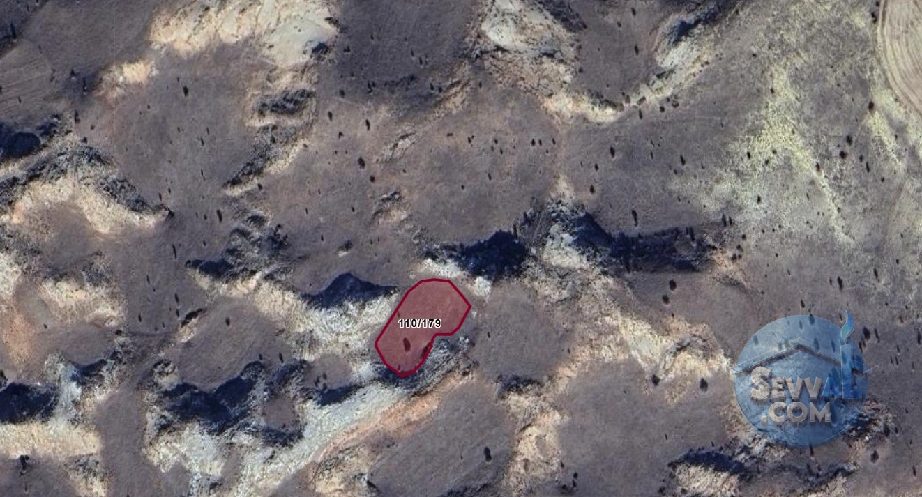 SİVAS HAFİK KARLI KÖYÜNDE 1.397 M² TARLAMIZ SATILIKTIR. - Sivas Hafik fotoğraf 7