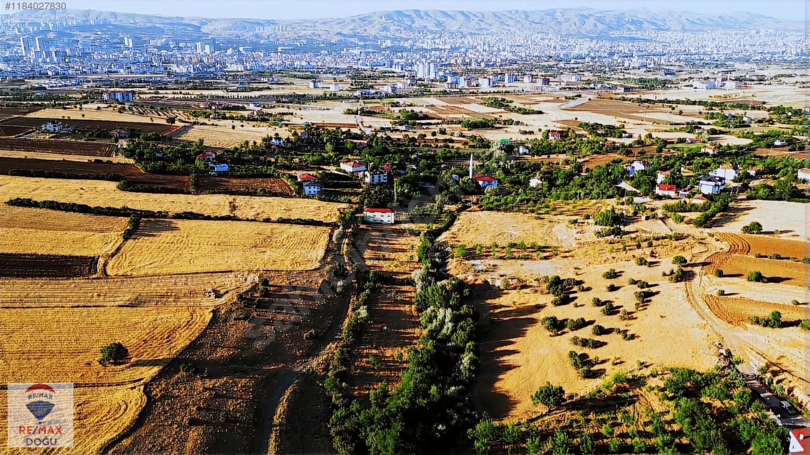 REMAX DOĞUDAN YEMİŞLİKTE ÇOK UYGUN FİYATA SATILIK 4.096 M2 TARLA - ELAZIĞ MERKEZ fotoğraf 3