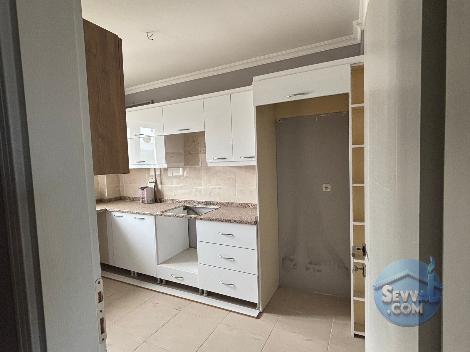 HAVUZLU SİTEDE ÇATI DUBLEKS 3+1 SATILIK DAİRE - Kocaeli Gölcük fotoğraf 16
