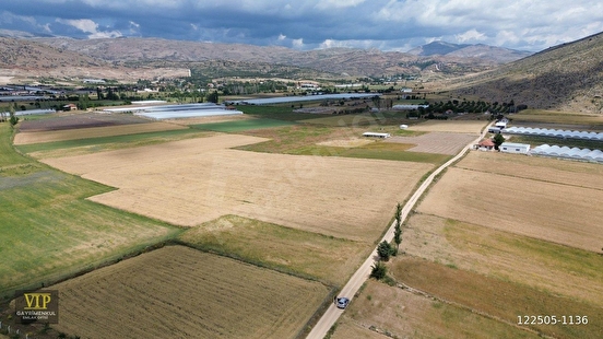 VİP GAYRİMENKUL'den ÇOBANİSA MAH. 19.500M² YOL CEPHELİ TARLA - ANTALYA ELMALI fotoğraf 5