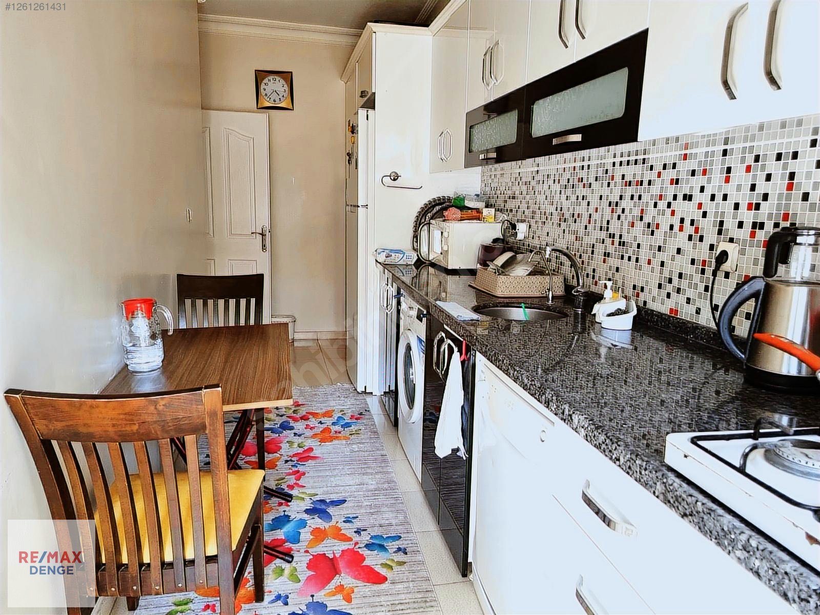 İKİ AİLENİN YAŞAMASINA UYGUN SATILIK DUBLEKS DAİRE - İSTANBUL BAYRAMPAŞA fotoğraf 16