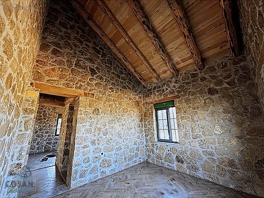 638 M2 ÜZERİNE KURULU SATILIK TAŞTAN YAPILI VİLLA - ANTALYA AKSU fotoğraf 20