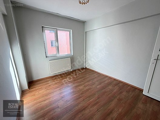 ROYAL EMLAKTAN BAHÇELERİÇİNDE KİRALIK 2+1 DAİRE - AMASYA MERKEZ fotoğraf 12