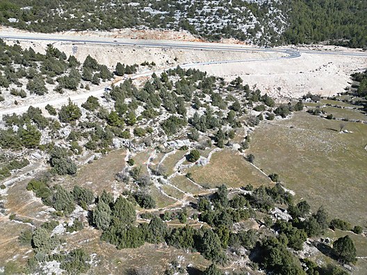 Antalya / Akseki / Alaçeşme Mhahallesinde 1.811 m² SATILIK ARSA  - ANTALYA AKSEKİ fotoğraf 5