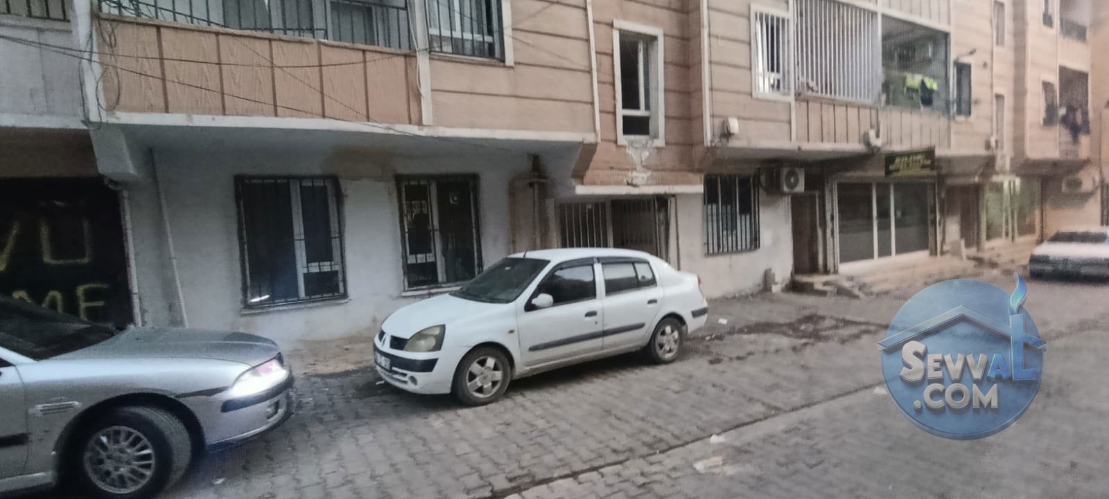 AHMET YESEVİ MAHALLESİ YÜKSEK GİRİŞ 3+1 D.GAZ KAPIDA - ŞANLIURFA HALİLİYE fotoğraf 3