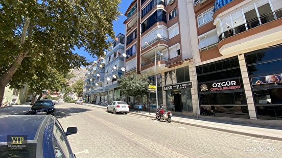 VİP GAYRİMENKUL Merkezde 3 KATLI, İKİ TARAFI YOL CEPHE DÜKKAN - ANTALYA ELMALI fotoğraf 14