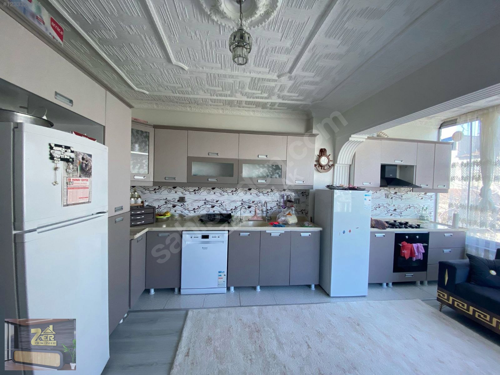 SATILIK 500 M2 ÜZERİ 2 KATLI LÜX MÜSTAKİL EV - VAN EDREMİT fotoğraf 9