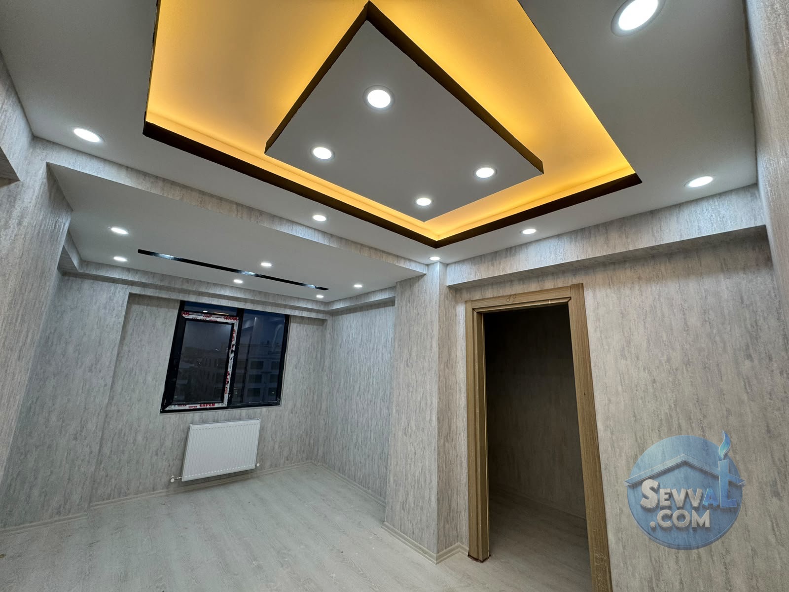 YENİŞEHİR ERTUGRUL ĞAZİ MAH. 5. KAT 4 ODALI 160 m2 İÇİ FULL YAPILI SATILIK İSKAN - ŞANLIURFA HALİLİYE fotoğraf 2