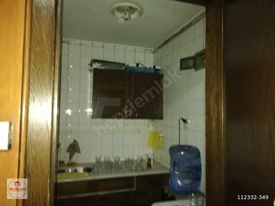 Ankara Sıhhiye Merkezde Balıkçıoğlu İş Hanı Katta Ön Cephe 4 Bölüm 95 M2 Kiralık - ANKARA ÇANKAYA fotoğraf 15
