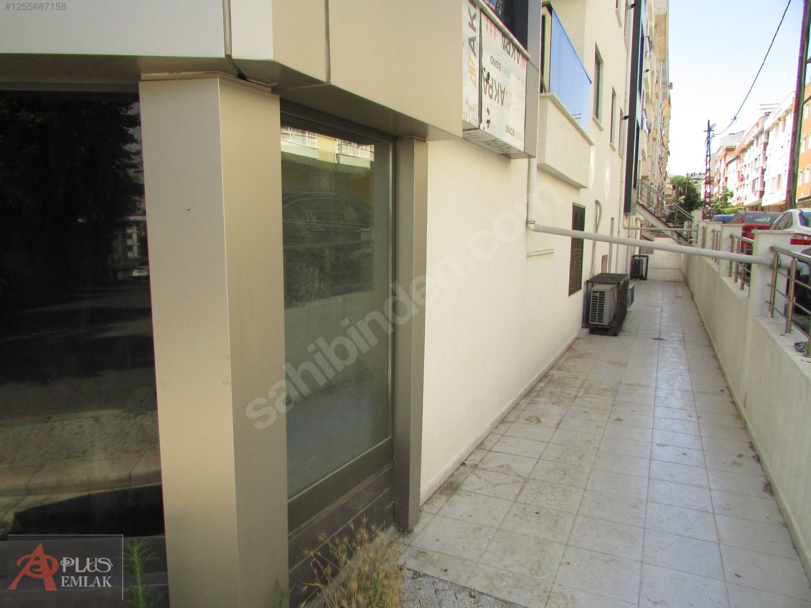 Cadde üzerinde iskanlı 250m2 depolu kiracılı 18000000tl - İSTANBUL ÇEKMEKÖY fotoğraf 8